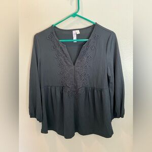 Black Lace Detail Women's Top from Francesca’s M
